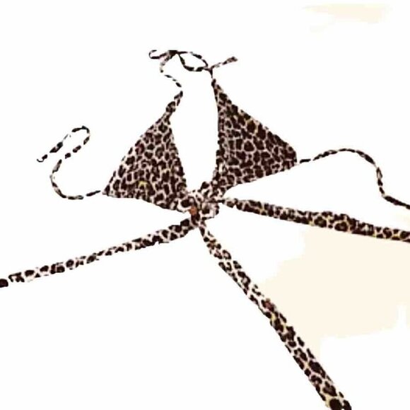 Velvet Bikini Top Cheetah Print with Wooden Boho Gem and Wrap Straps & Choker - Picture 3 of 6